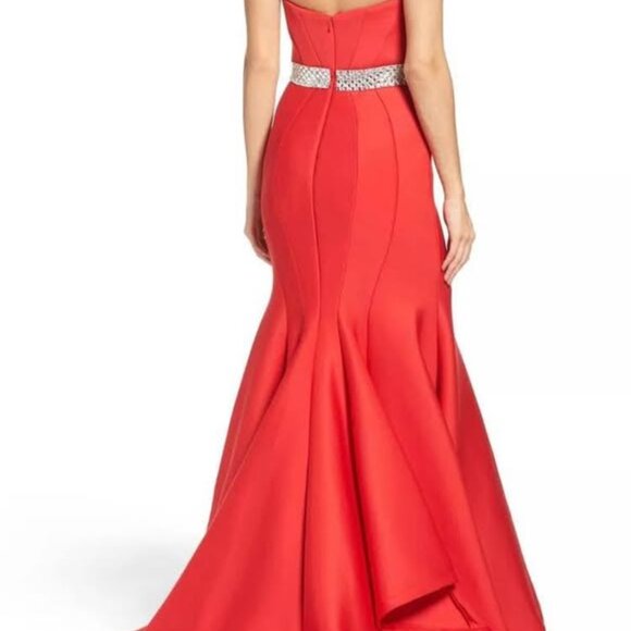 Jovani Red Strapless Mermaid Prom Gown With Silver Belt Size 2 - Picture 12 of 15